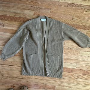 Aritzia XS cardigan